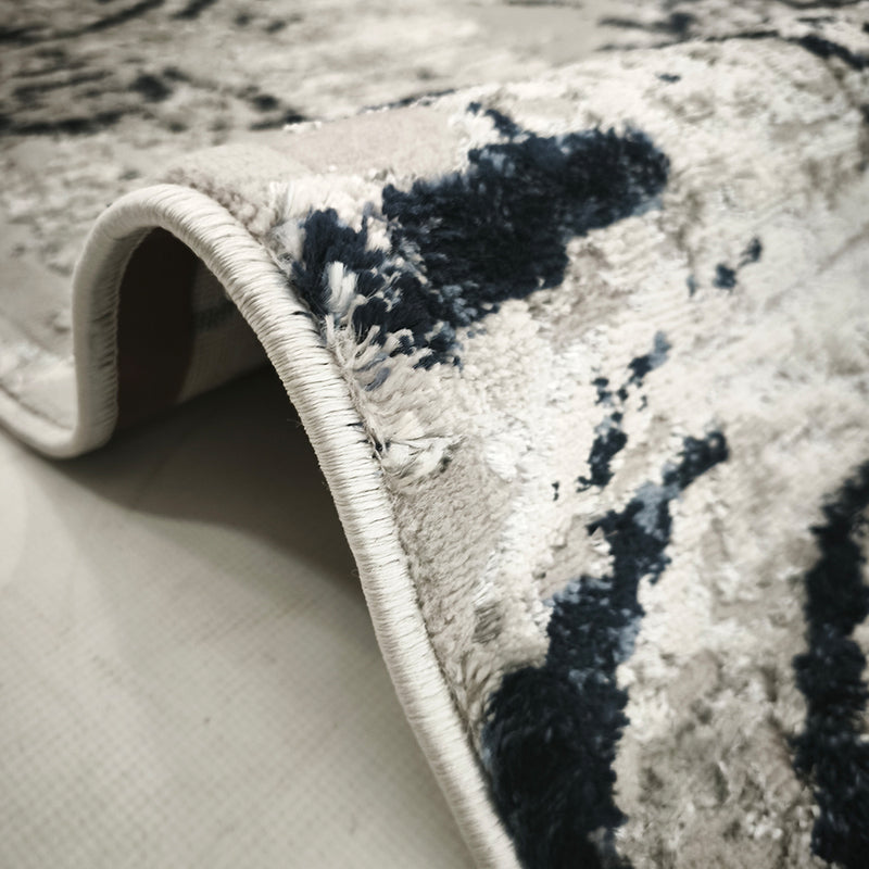Alin Radiant Fan Rug