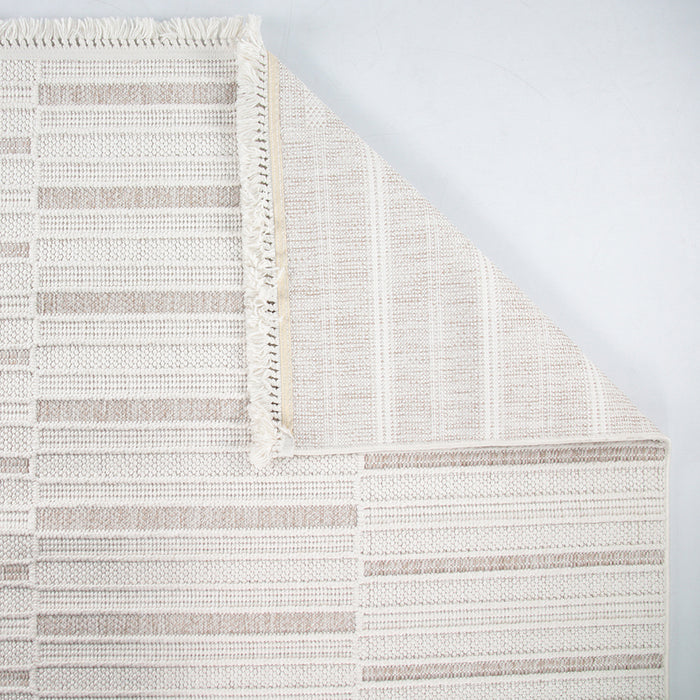 Favori Yasno Cream Rug
