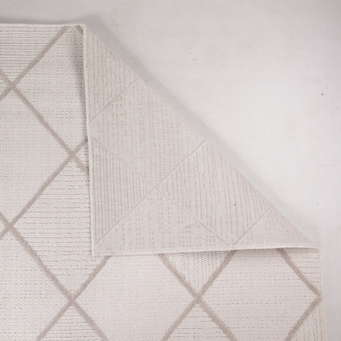 Levo Pearl Diamond Rug