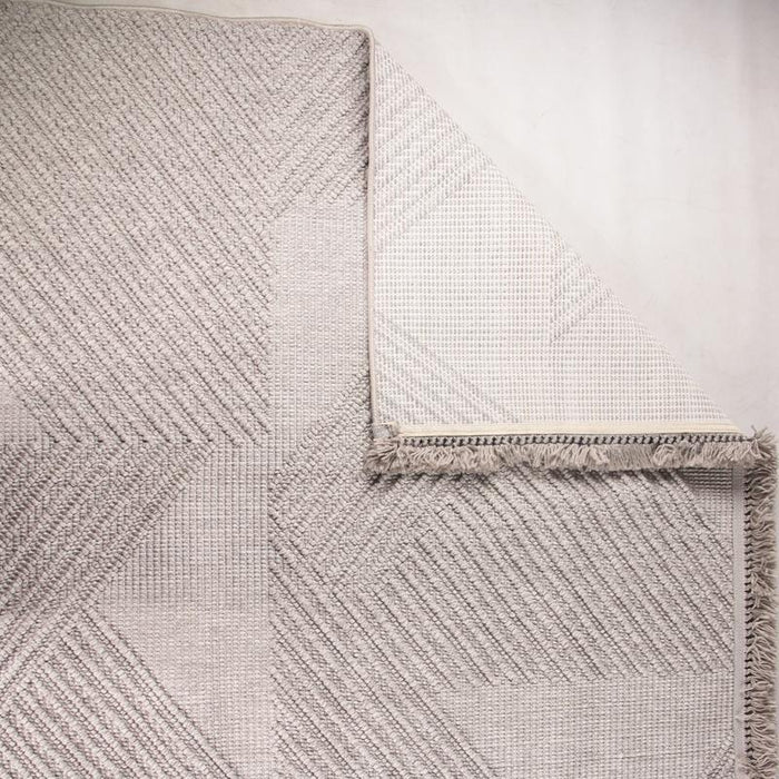 Favori Triangle Pattern Grey Rug - Kristal Carpets
